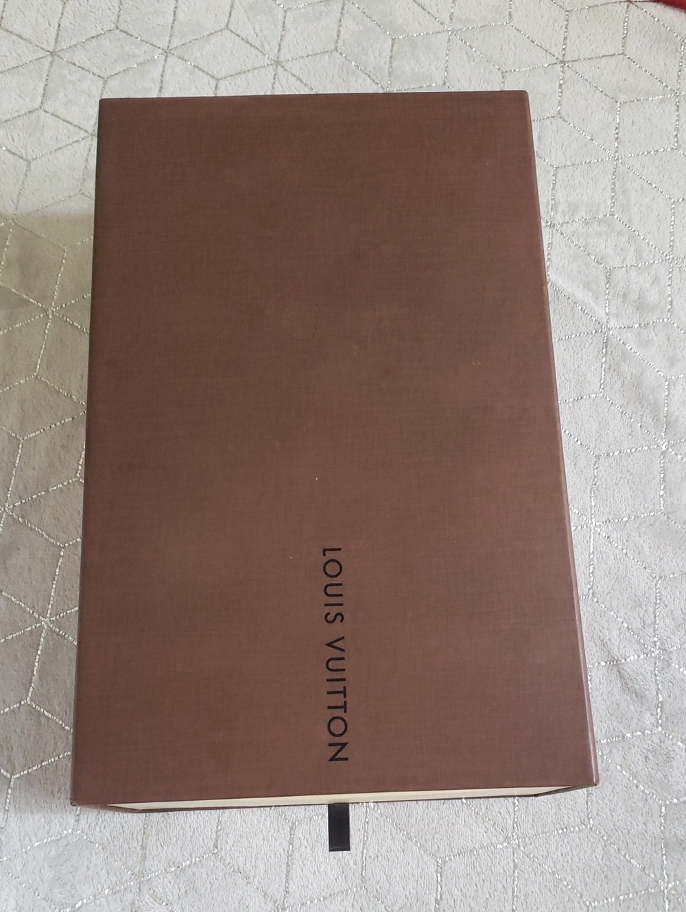 LOUIS VUITTON | Brown Beige Pull Out Empty Box